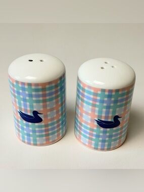 Southern Marsh Collection Ceramic 3.5” Salt & Pepper Shakers Blue Green Plaid BZ